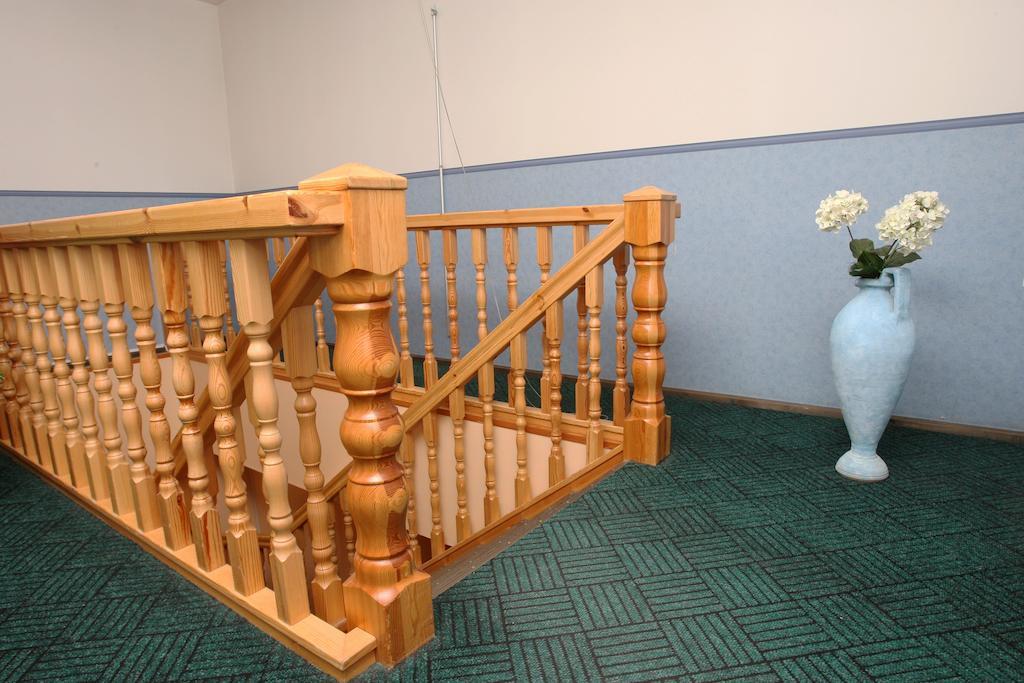 Katariina Guesthouse Раквере Экстерьер фото