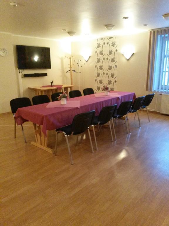 Katariina Guesthouse Раквере Экстерьер фото