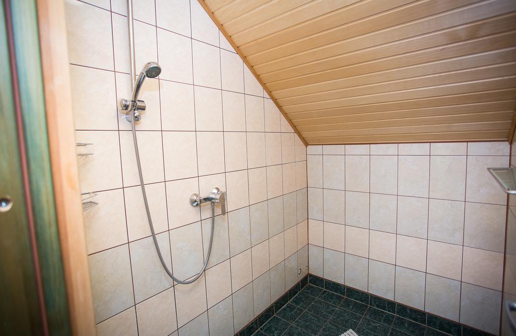 Katariina Guesthouse Раквере Экстерьер фото