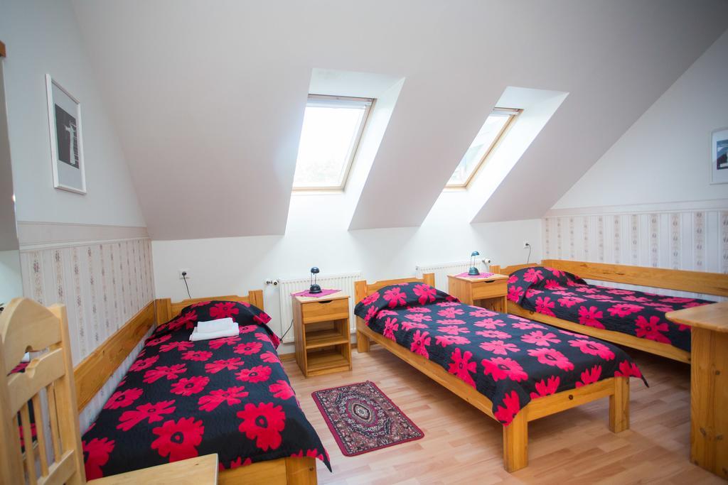 Katariina Guesthouse Раквере Экстерьер фото