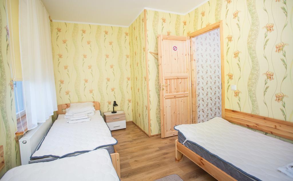 Katariina Guesthouse Раквере Экстерьер фото