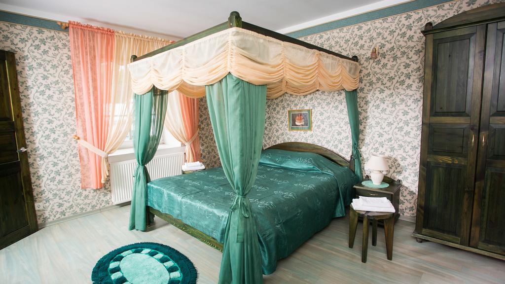 Katariina Guesthouse Раквере Экстерьер фото