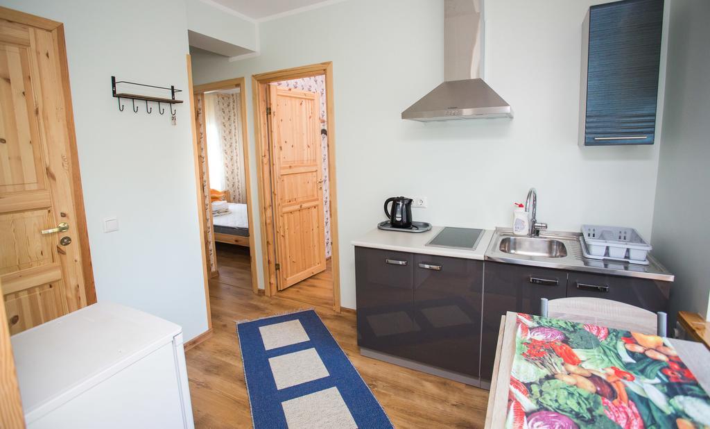 Katariina Guesthouse Раквере Экстерьер фото