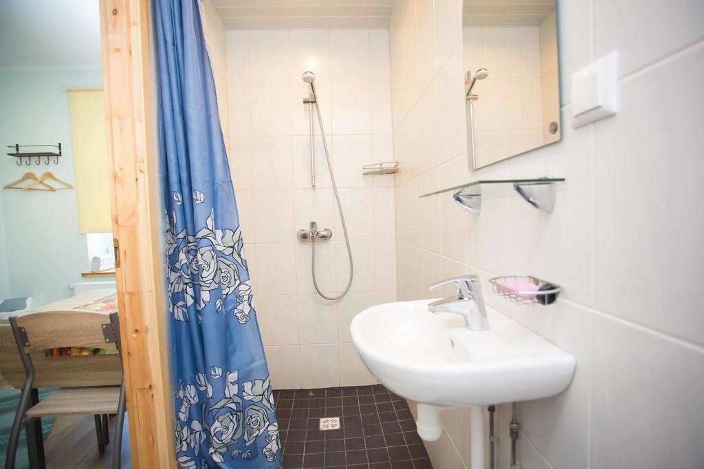 Katariina Guesthouse Раквере Экстерьер фото