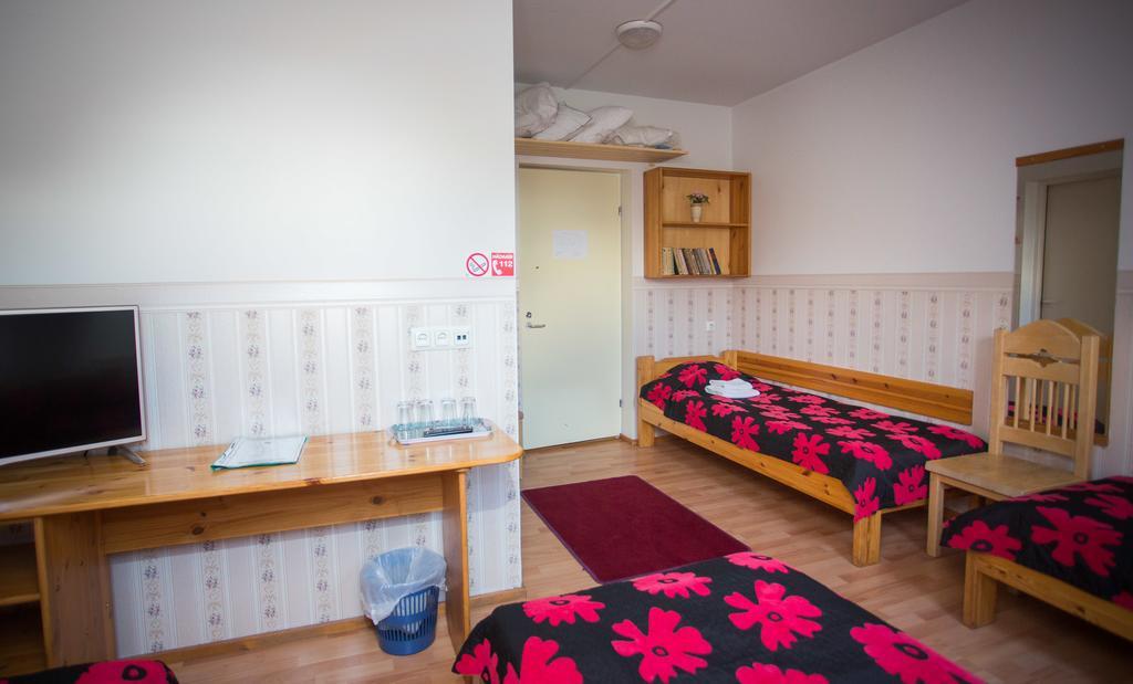 Katariina Guesthouse Раквере Экстерьер фото