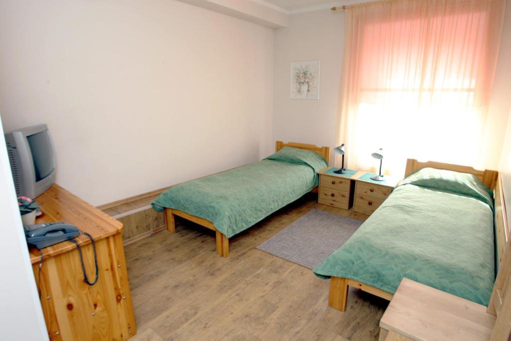 Katariina Guesthouse Раквере Номер фото